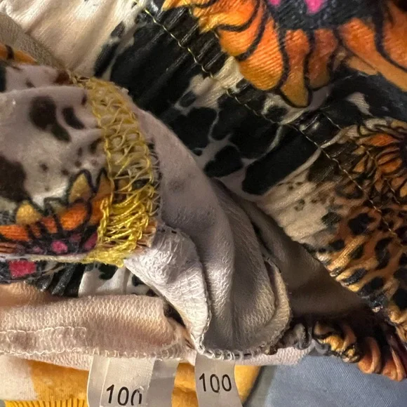 Yellow Sunflower Sweatshirt and Floral Pants Set - Picture 6 of 6